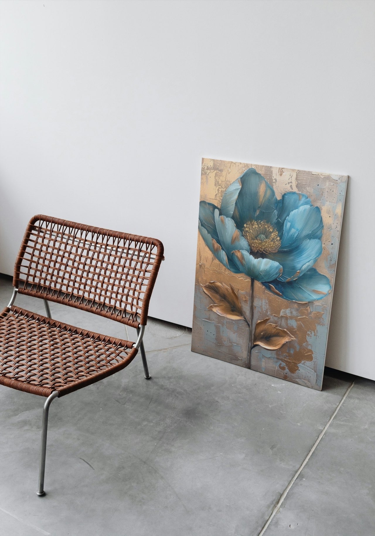 Premium Wandbild - Abstrakt | Kunstwerk blaue Blüte auf goldenem Hintergrund